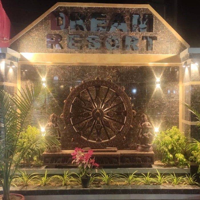 Dream Resort Contai Konark wheel night view